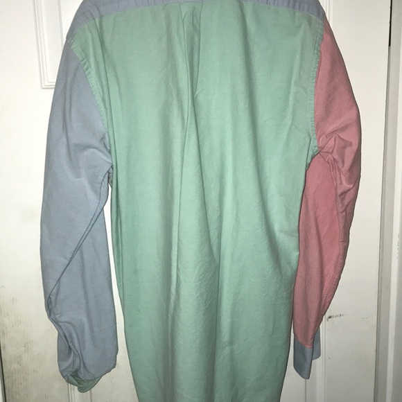 Vineyard vines button up - Picture 3 of 3